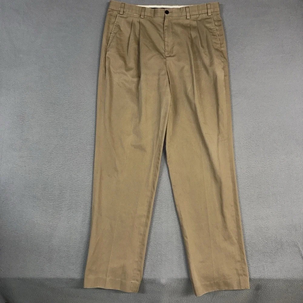 Eddie Bauer Pants Mens 38x36 Brown Relaxed Fit Pleated Wrinkle Free Stretch